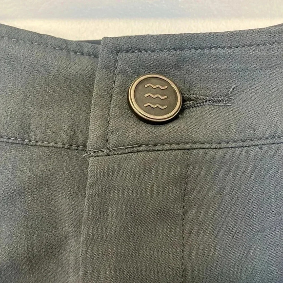 Free Fly Apparel  grey shorts - Picture 2 of 4